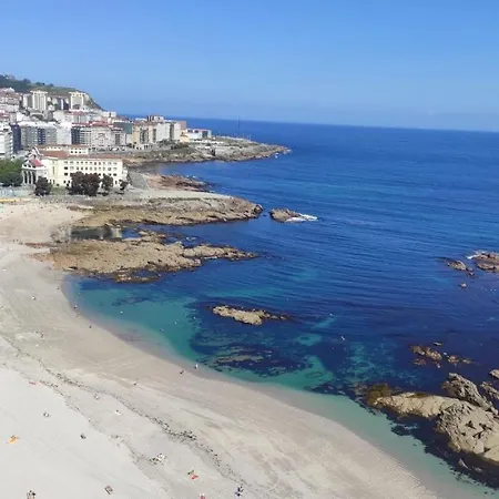 Piso 2 En Primera Linea De La Playa De Riazor 아파트 아 코루냐